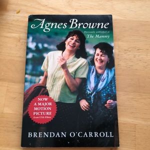 📖Two for $15📖 Agnes Brown by Brendan O’Carroll